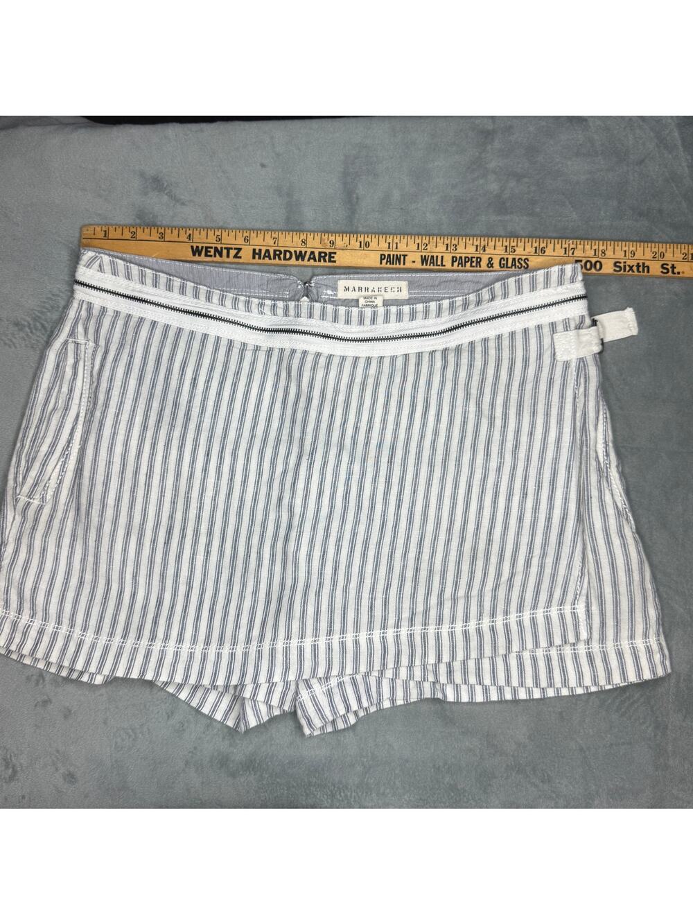 Anthropologie Marrakech Pinstripe Skort Size 30 | White Navy | Zipper Trim